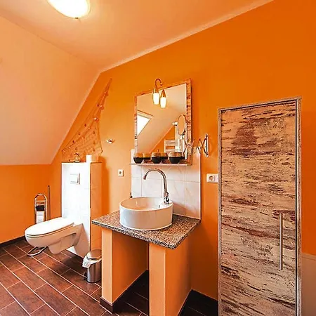 Feriehus Doppelhaushaelfte In Am Oberuckersee *