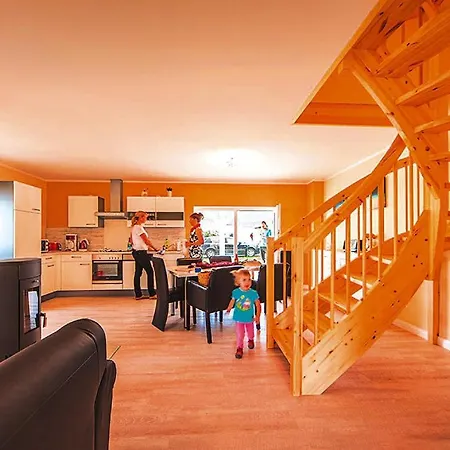 Doppelhaushaelfte In Am Oberuckersee Seehausen (Uckermark)